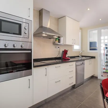 2174-huge 3 Bedrooms With Terrace And Pool Apartamento Manilva