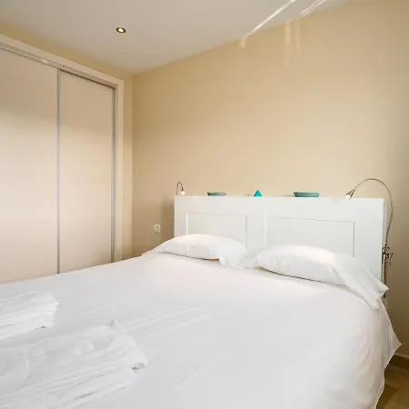 2174-huge 3 Bedrooms With Terrace And Pool Apartamento